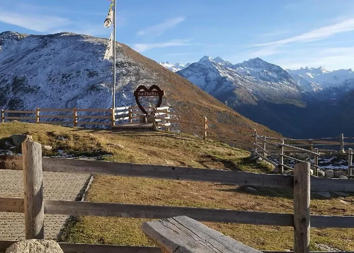 Appartamento Chesa Azalea 3 Klein By Interhome *