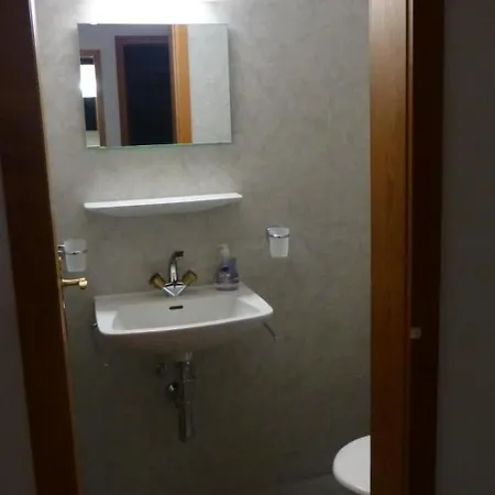 Appartement Chesa Azalea 3 Klein By Interhome Pontresina